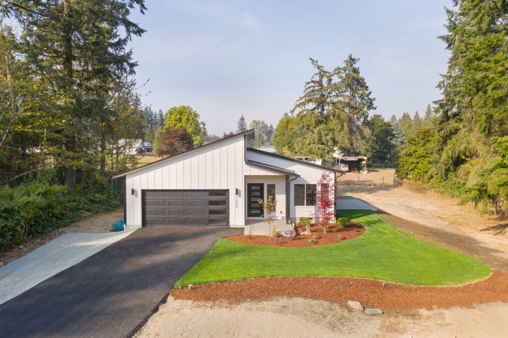 Suprema Homes Tamarack Front Exterior