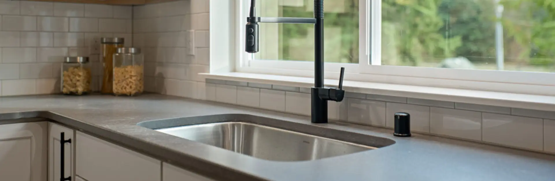 suprema homes sundance kitchen banner